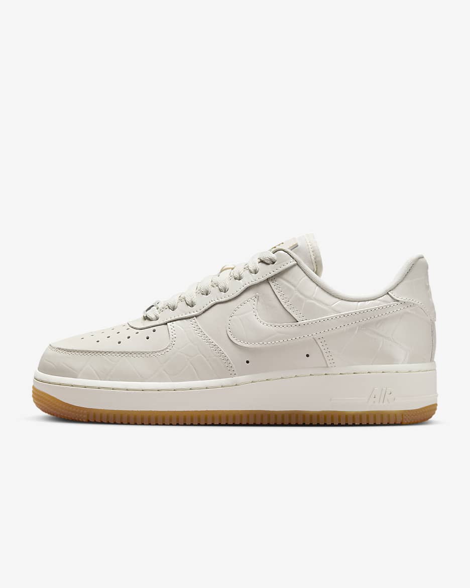 Nike air force 1 07 lx inside out best sale